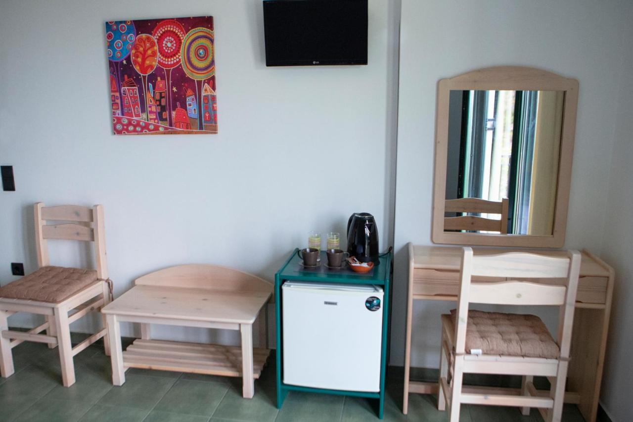 Eri Rooms To Let Raches (Ikaria) Exterior foto