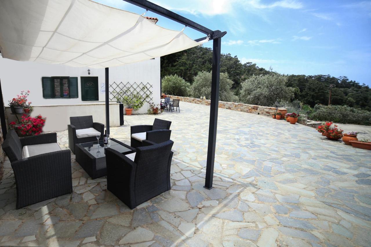 Eri Rooms To Let Raches (Ikaria) Exterior foto