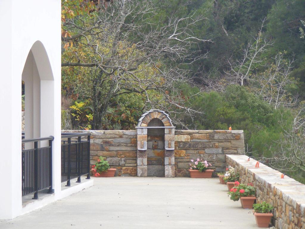 Eri Rooms To Let Raches (Ikaria) Exterior foto